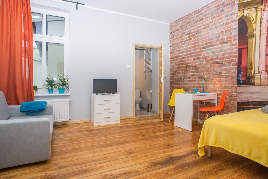 Poddasze Pokoje I Apartamenty Bydgoszcz Exterior photo